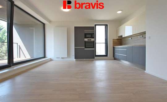 Lease of a luxury new building apartment 3+kk, Neumannova street, Brno-Masarykova district, balcony, garage