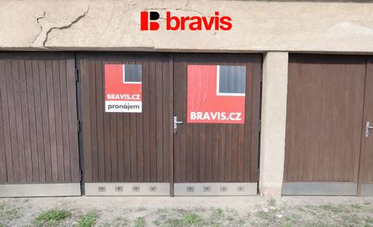 Pronájem garáže, Brno – Stránice, ul. Bohuslava Martinů, 18 m2