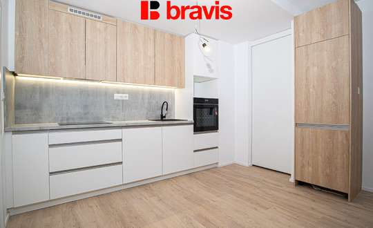 Sublease of a studio 2+kk, new building Auerswald, first tenant, garage space