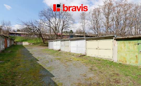 Prodej garáže 19 m², Brno - Štýřice, ul. Hluboká, v blízkosti centra