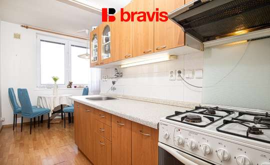 Prodej prostorného bytu 47 m², ul. Hutník, Veselí nad Moravou, balkón, sklep