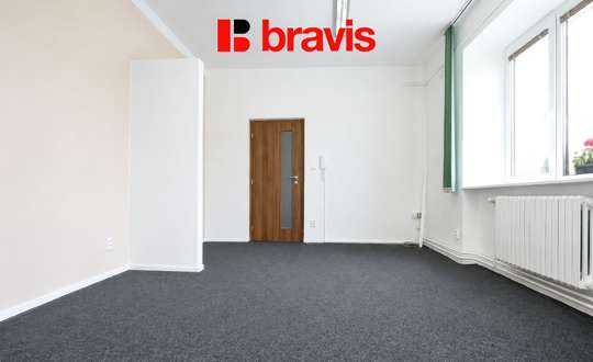 Pronájem kanceláře 41 m², Brno - Horní Heršpice, Sokolova ulice, internet v ceně, parkování