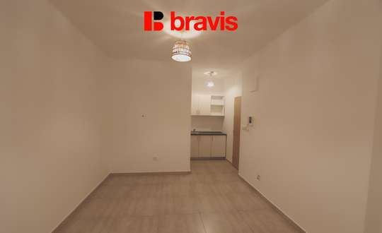 Commercial space for rent, Brno - Jundrov, Veslařská street, partly furnished, parking available
