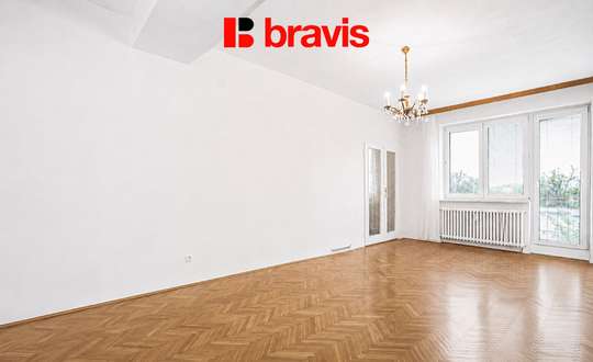Prodej bytu 3+1, Šlapanice u Brna, ul. Brněnská, balkon, garáž