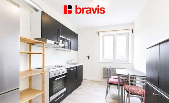 Pronájem bytu 2+1, ulice Lužná, Brno - Komárov, balkon, společná zahrada