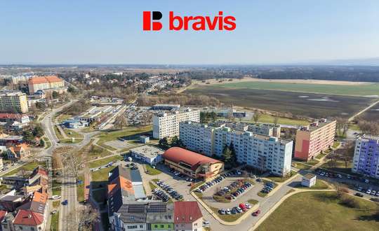 Sale commercial Restaurant 2 000 m², Hodonín