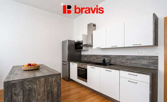Pronájem bytu 2+kk 60 m², Brno - Zábrdovice, parkovací stání, nezařízený