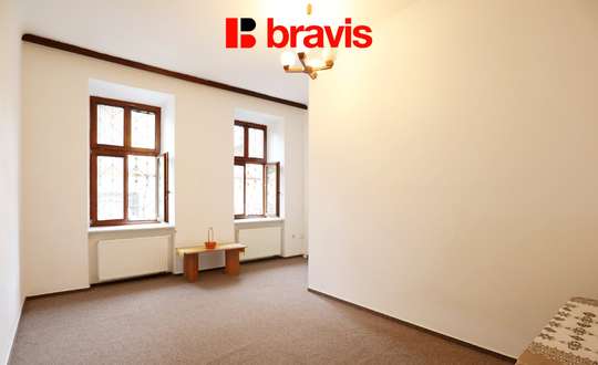 Pronájem prostorného bytu 4+1, 108 m² - Brno Veveří, možné i pro studenty, centrum města, skvělá lokalita