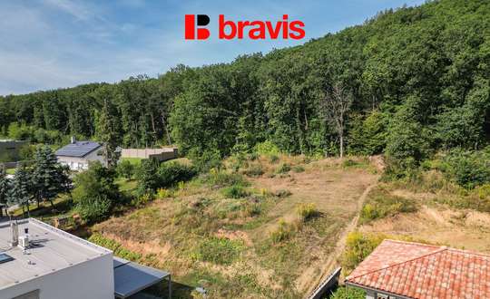 Prodej atraktivního pozemku o výměře 1 322 m² přímo u lesa, Brno-Ivanovice