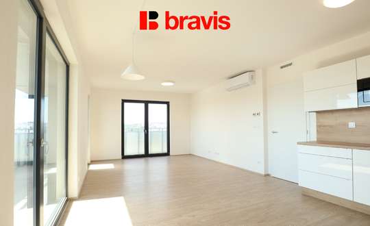 Pronájem bytu 3+kk v novostavbě Ponávka Tower, terasa 27m2, sklep, garážové stání