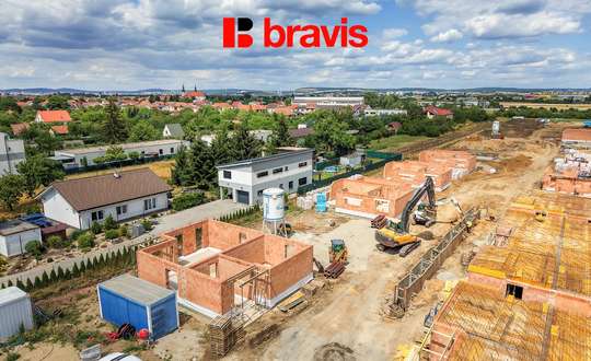 Prodej moderní, nízkoenergetické novostavby, byt 4+kk, 80,9m², Tuřany, zahrada, možnost sklepa a parkování