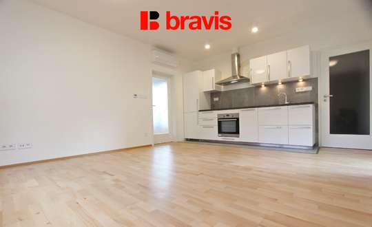 Podnájem bytu 3+kk,  ulice Úpatní, Brno - Nový Lískovec, balkon, klimatizace, možnost parkování