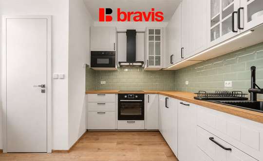 Prodej bytu 2+1, 61 m² s balkonem, Brno - Židenice, ulice Karáskovo náměstí
