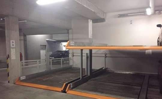 Garage space for rent in a storage room, Brno - Královo Pole, Rostislavovo náměstí street