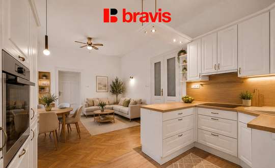 Prodej výjimečného bytu 3+kk, Brno- centrum, Jakubské náměstí, balkón, zimní zahrada.