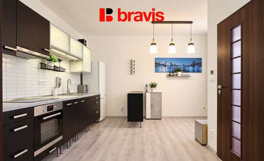 Pronájem bytu 1+kk, Brno - Trnitá, ul. Křenova, výborná dostupnost do centra