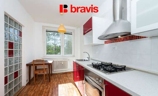 Prodej bytu 3+1 na ulici Gruzínská, Brno - Bohunice, spoustu úložného prostoru, lodžie