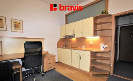 Pronájem bytu 1+kk, Brno - střed, zařízený, balkon, ul. Hoppova