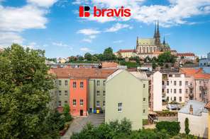 Pronájem luxusního mezonetového bytu 3+kk, ul. Soukenická, Brno - Staré Brno, vybavený, balkon, terasa, vířivka, 2x parkování