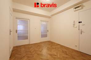Pronájem bytu 2+1, Brno - střed, ul. Mezírka, 2x balkon, částečně zařízený