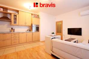 Pronájem bytu 2+kk, ulice Otiskova, Brno - Líšeň, balkon, sklep