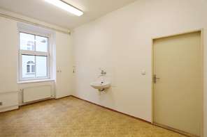 Podnájem kancelářských prostor, 103 m2, ulice Špitálka, Brno-Trnitá, výtah, parkovací stání, v blízkosti centra města