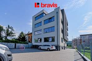 Pronájem moderní kanceláře, 50m2, ul. Jundrovská, Brno - Komín, možnost parkování