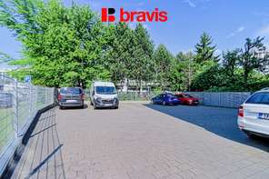 Pronájem moderní kanceláře, 50m2, ul. Jundrovská, Brno - Komín, možnost parkování