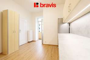 Pronájem bytu 2+1, Brno - střed, ul. Mezírka, balkon, částečně zařízený