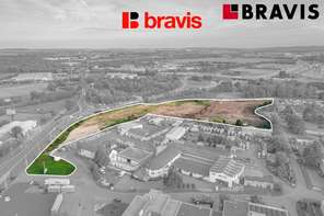 Pronájem lukrativního pozemku 800 m2, u nájezdu na dálnici D1, Brno - Horní Heršpice
