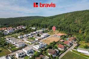 Prodej atraktivního pozemku o výměře 1 322 m² přímo u lesa, Brno-Ivanovice