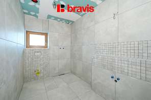 Prodej rodinného domu 6+kk (c.7) v Kobylnicích u Brna, 3x parkovací stání, vysoký standard