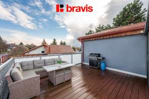 Prodej RD: bydlení spojeného s podnikáním, Brno - Holásky, byt 4+KK (140m2), dva obchodní prostory, parkování