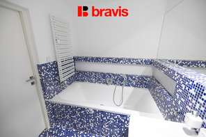 Prodej cihlového bytu 4+kk, 129 m², 2 koupelny, lodžie a balkon , Modřice, ul. Severní, Brno - venkov