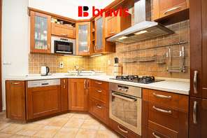 Rent flats 5+1 165 m², Brno - Veveří