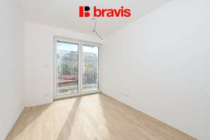 Prodej rodinného domu 110 m², Křenovice u Brna, dvě parkovací stání, krásná zahrada, terasa