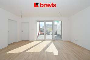 Prodej rodinného domu 110 m², Křenovice u Brna, dvě parkovací stání, krásná zahrada, terasa