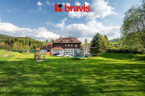 Prodej horské chaty na výjimečném místě, celoroční provoz, Nová Seninka, 48 lůžek, včetně bytu 3KK, 87m2, krásný pozemek