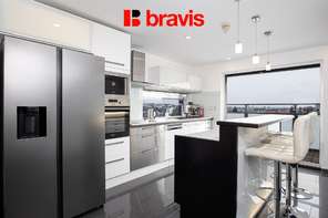 Pronájem mezonetu s nádherným výhledem na Brno a dispozicí 3+kk, Brno - Ponava, ulice Domažlická, terasa, balkon, sklep, klimatizace, kinoplátno a úklid dvakrát měsíčně v ceně