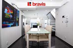 Pronájem mezonetu s nádherným výhledem na Brno a dispozicí 3+kk, Brno - Ponava, ulice Domažlická, terasa, balkon, sklep, klimatizace, kinoplátno a úklid dvakrát měsíčně v ceně