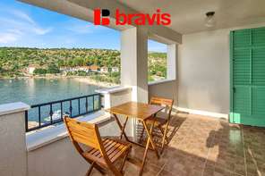 Prodej exkluzivního apartmánového domu, bazén, Chorvatsko, Meka Draga