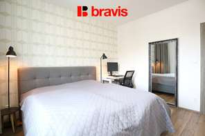 Prodej bytu 3+kk, Šlapanice u Brna, ulice Brněnská Pole, klimatizace, lodžie, sklep, šatna