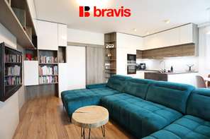 Prodej bytu 3+kk, Šlapanice u Brna, ulice Brněnská Pole, klimatizace, lodžie, sklep, šatna