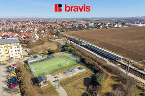 Prodej bytu 3+kk, Šlapanice u Brna, ulice Brněnská Pole, klimatizace, lodžie, sklep, šatna