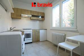 Pronájem bytu 2+1, Brno - Černovice, ul. Húskova, balkon