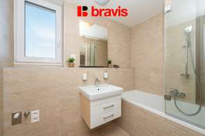 Prodej moderního bytu 3+kk s šatnou, ul.Líšeňská, balkón