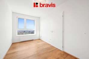 Prodej moderního bytu 3+kk s šatnou, ul.Líšeňská, balkón