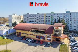 Prodej gastronomického a zábavního komplexu: v srdci Hodonína, pozemek 1000m² , dvě restaurace, bowling, kulečník, šipky