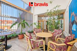 Prodej gastronomického a zábavního komplexu: v srdci Hodonína, pozemek 1000m² , dvě restaurace, bowling, kulečník, šipky