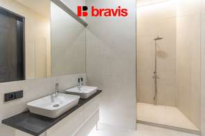 Rent of representative office space, Brno - Veveří, Šumavská street, parking